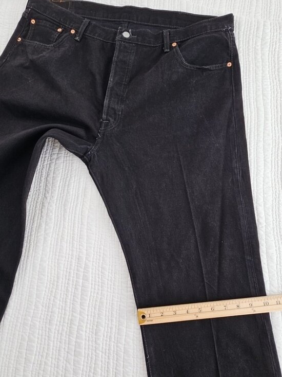 Levi's 501 Jeans Men's 44x32 Black Button Fly Straight Leg Classic Fit - Picture 14 of 16